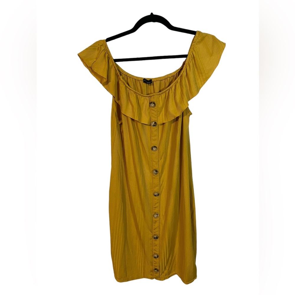 A mustard yellow dress in size extra large by Magazine